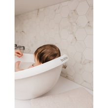 Load image into Gallery viewer, Bubble Cuddle Bath with Bath Seat