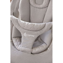 Load image into Gallery viewer, Ergobaby Evolve 3 in 1 Mesh Bouncer - Cream