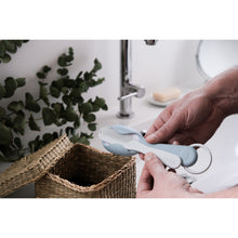 Load image into Gallery viewer, Beaba Baby Brush & Comb