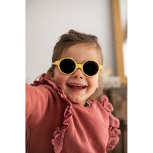 Load image into Gallery viewer, Beaba Joy Baby Sunglasses 9-24 Months
