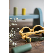 Load image into Gallery viewer, Beaba Joy Baby Sunglasses 9-24 Months
