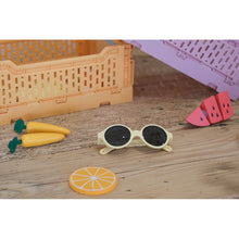 Load image into Gallery viewer, Beaba Joy Baby Sunglasses 9-24 Months
