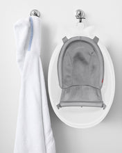 Load image into Gallery viewer, Skip Hop Moby Smart Sling 3 Stage Bath
