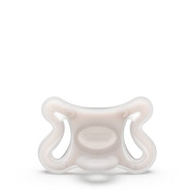 Load image into Gallery viewer, Suavinex Zero Zero Physiological Silicone Soother 0-6 Months
